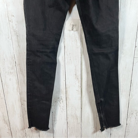 Pacson Los Angeles women’s black distressed size 31x34” jeans - Picture 9 of 12